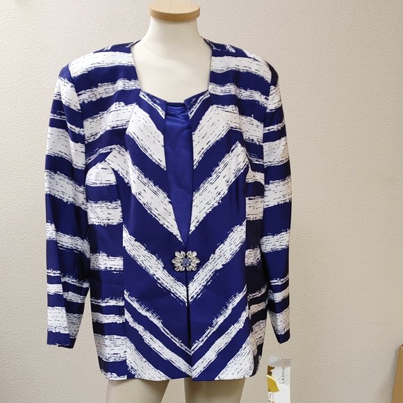 NWT GIOVANNA COLLECTION 2C SUIT JACKET AND TANK TOP SIZE 18W PURPLE/WHITE - Picture 1 of 13